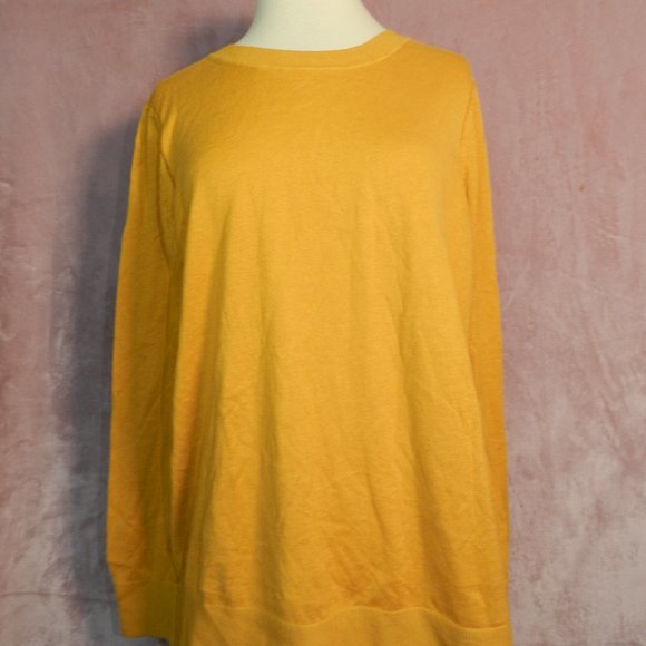 Banana Republic Sweaters - Womens Yellow Banana Republic Sweater Size XL